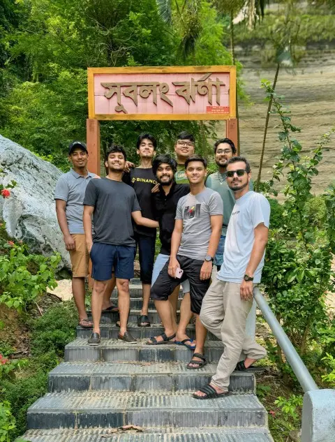 tour